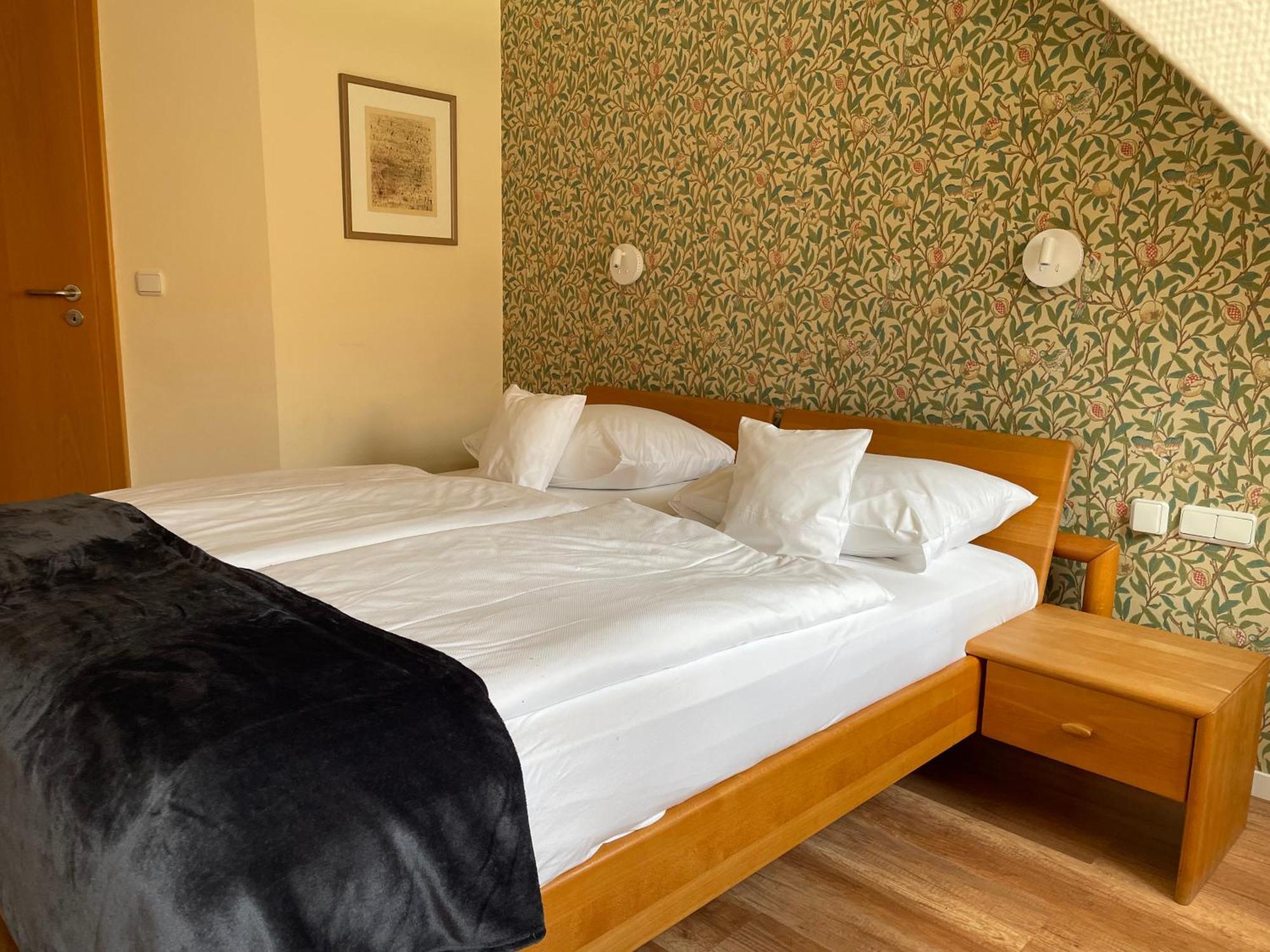 Hotel Am Torturm Volkach Habitación foto